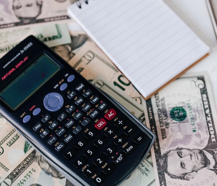 Finanzanalyse mit Kapitalrendite, Kapitalkosten und Wertschaffung als Symbol für Economic Value Added.